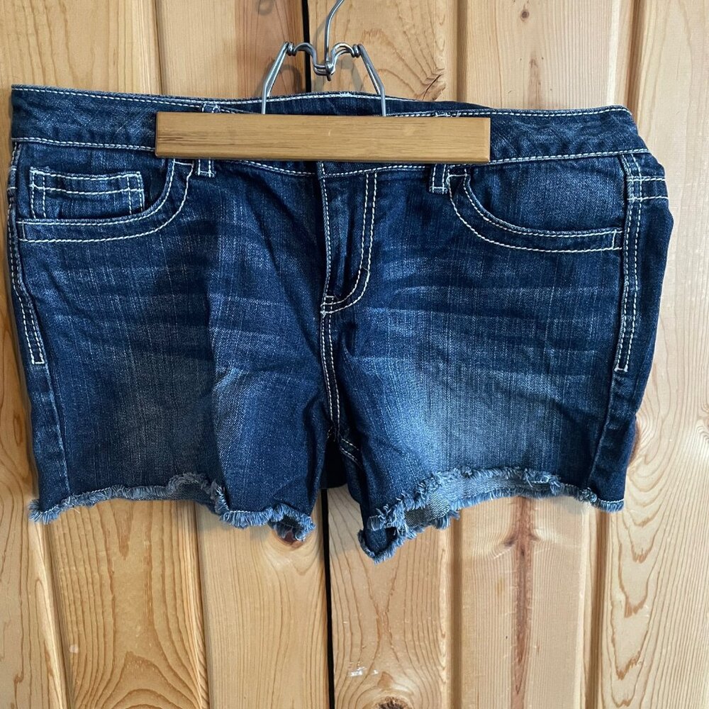 Maurice's Shorts 11/12